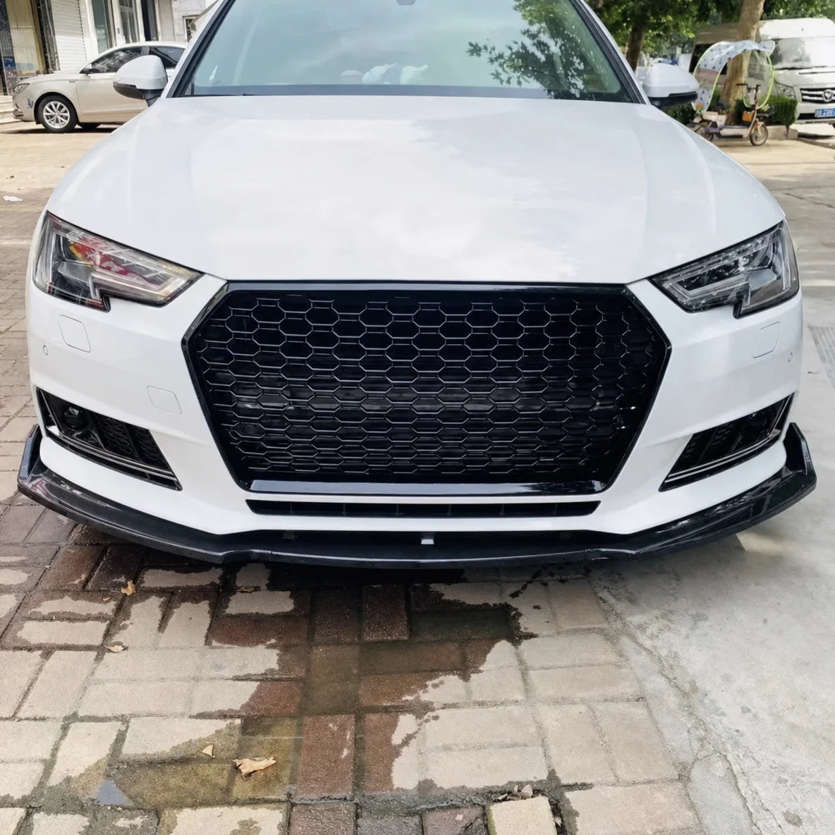 Audi A4 B9 3-Piece Front Lip Mounting Hardware - Installation Detail