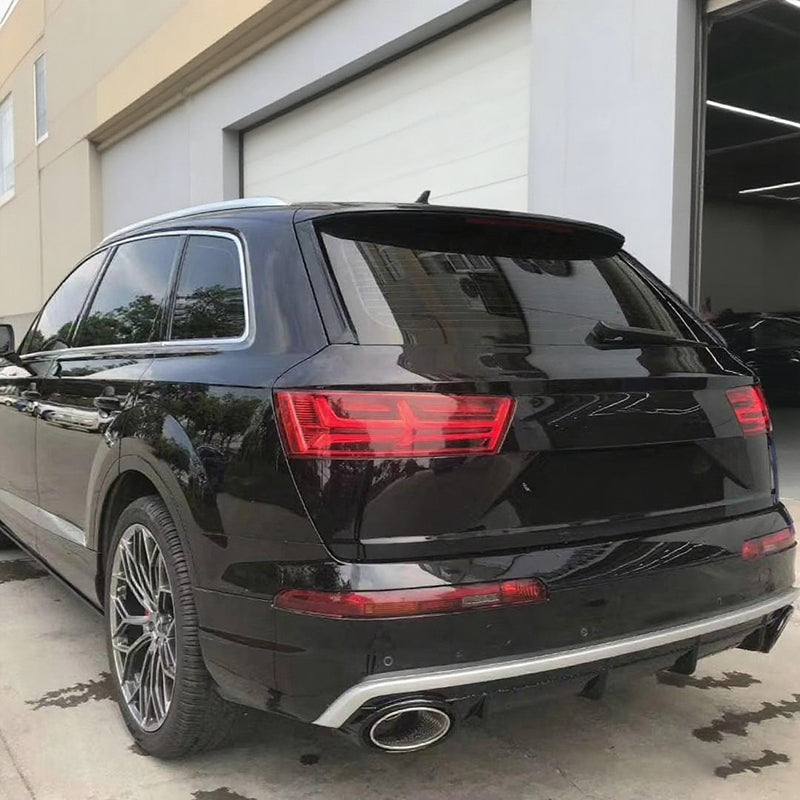 Audi Q7 4M tailpipe-integrated rear diffuser