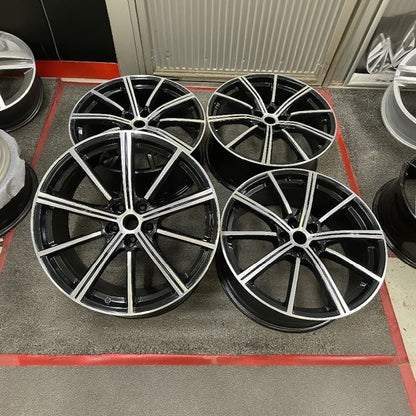 Replace Audi OEM wheels 